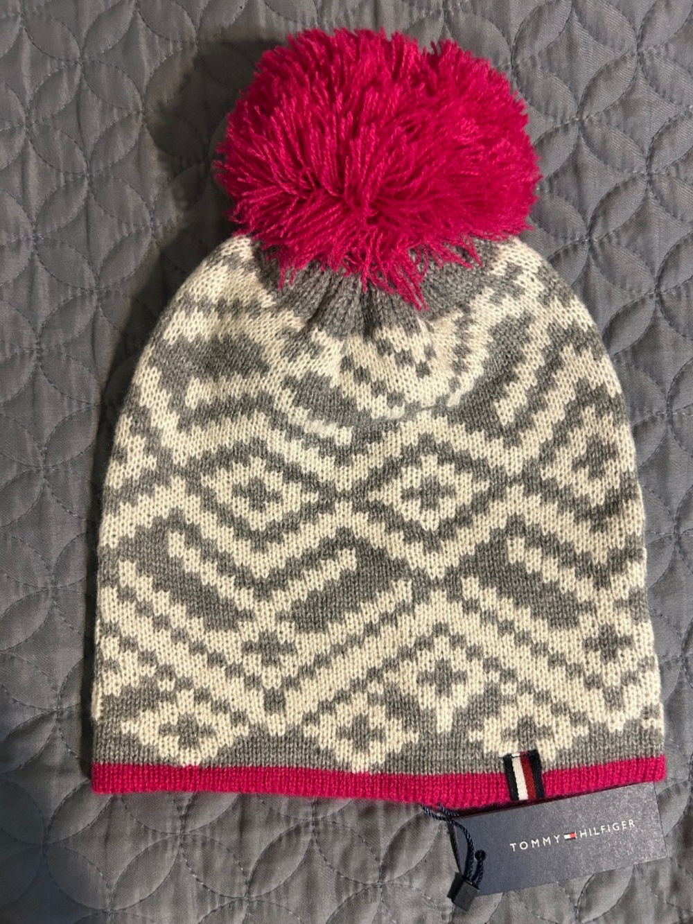 NWT Tommy Hilfiger Grey And White Beanie W/ Pompom